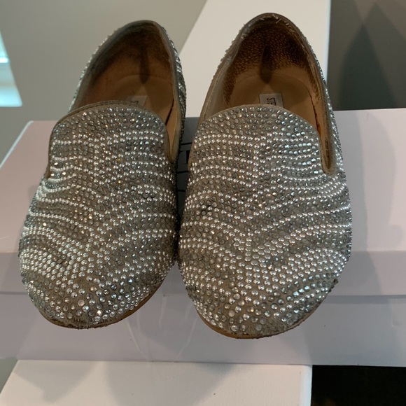 Steve Madden Silver Embellished Shoes - Picture 2 of 9